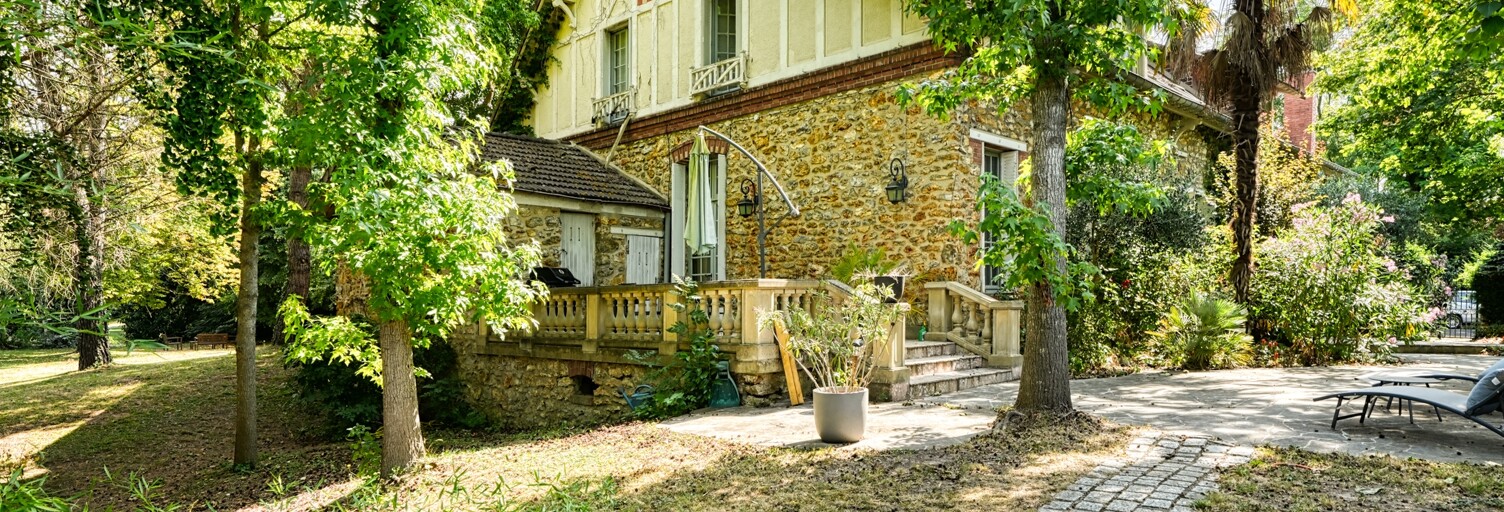 Maison 10 Pièces 450 m² à vendre à Vaux-sur-Seine (78740)