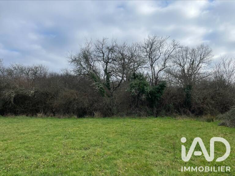 Vente Terrain 7 042 m&sup2; — photo 1