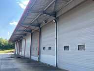 Vente Boutique/Local commercial 2 200 m&sup2; — photo 2