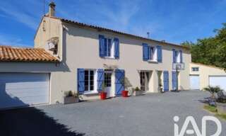 Maison 8 Pièces 215 m² à vendre à La Taillée (85450)