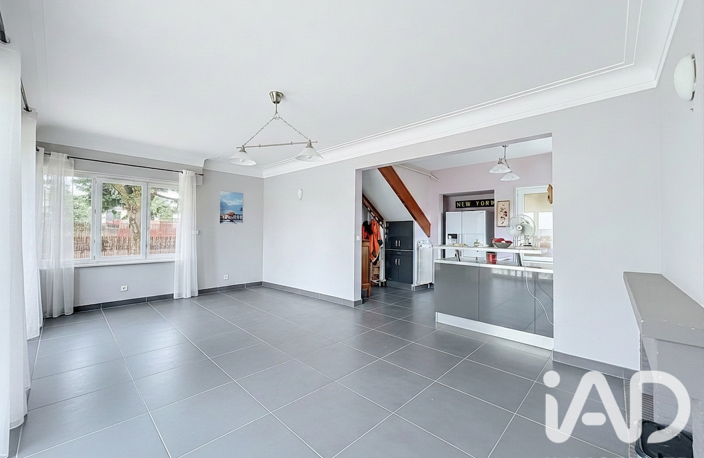 Vente Maison traditionnelle 7 pièces — photo 2