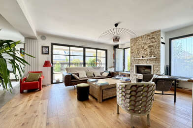 Maison 6 pièces 936000 €
