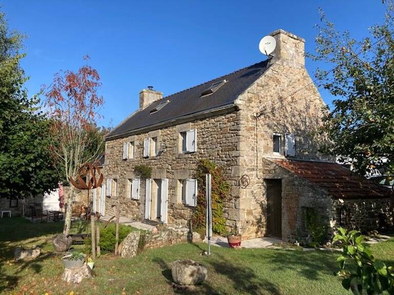 Maison À Vendre
Corps de ferme rénové — photo 1
