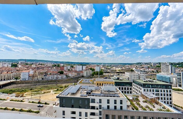 Appartement à vendre 4 pièces hyper centre de NANCY (54) - Visite virtuelle sur demande — photo 3
