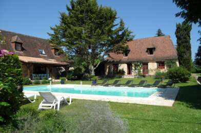 Maison 15 pièces 749000 €