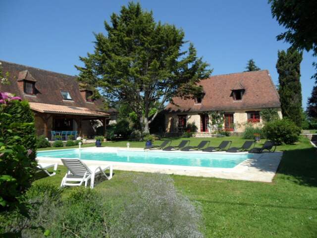 Propriete à vendre 15 pièces LA DOUZE (24) — photo du bien