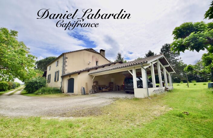 Demeure en pierre - 4 chambres - TERRAIN 6785m2 - — photo 2