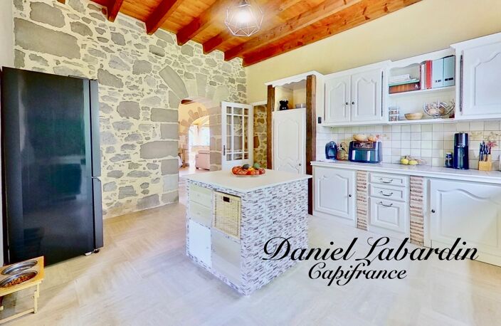 Demeure en pierre - 4 chambres - TERRAIN 6785m2 - — photo 3
