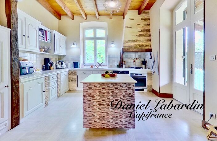 Demeure en pierre - 4 chambres - TERRAIN 6785m2 - — photo 4