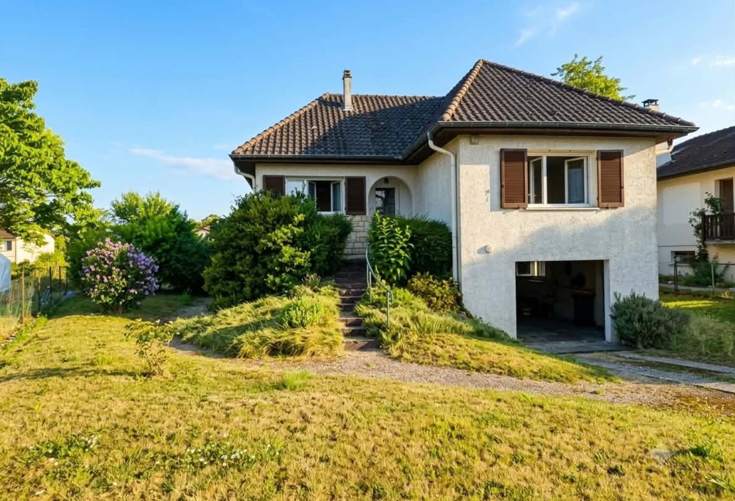 Maison familiale 204 m² avec 4 chambres, terrasse, jardin et sous-sol complet à Revigny-sur-Ornain — photo 1