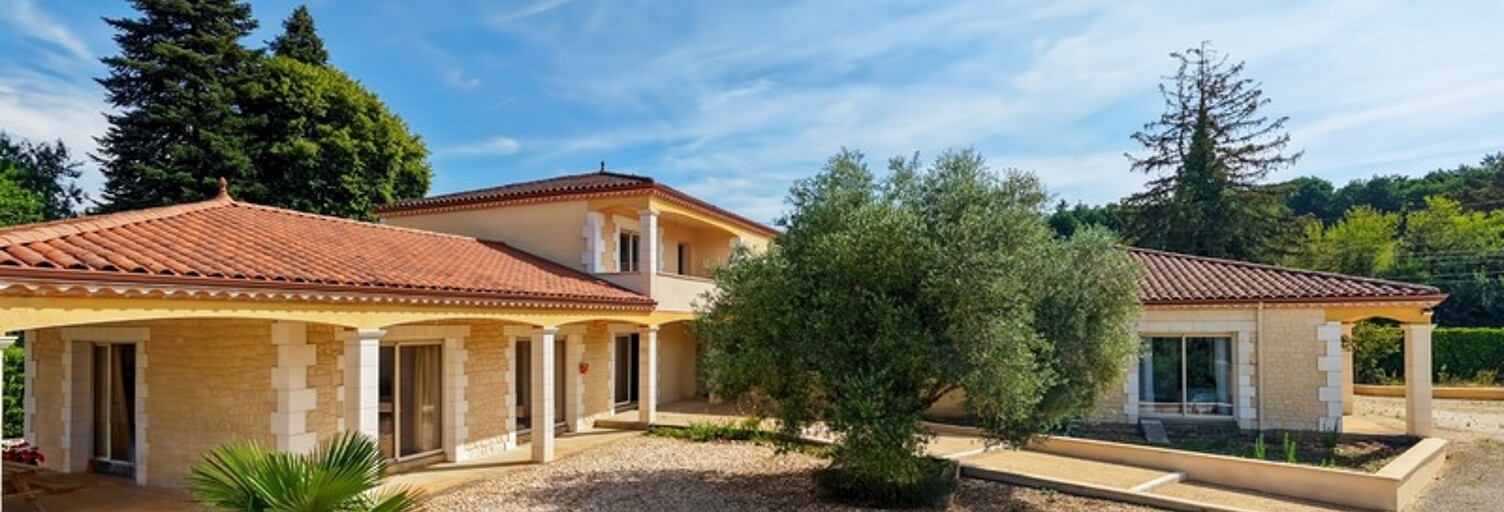 Maison 9 Pièces 315 m² à vendre à Saint-Pierre-de-Côle (24800)