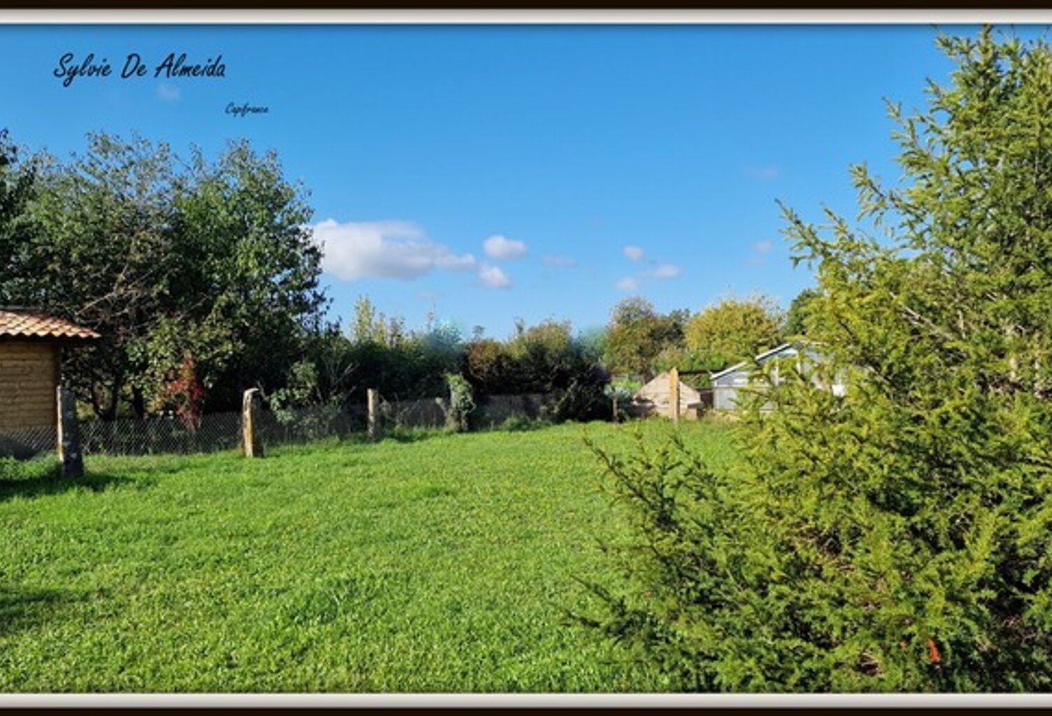 Maison à vendre 8 pièces REYSSOUZE (01) proche PONT DE VAUX 180 m², dépendance 150 m², carport 68 m², terrain clos 1690m² — photo 1