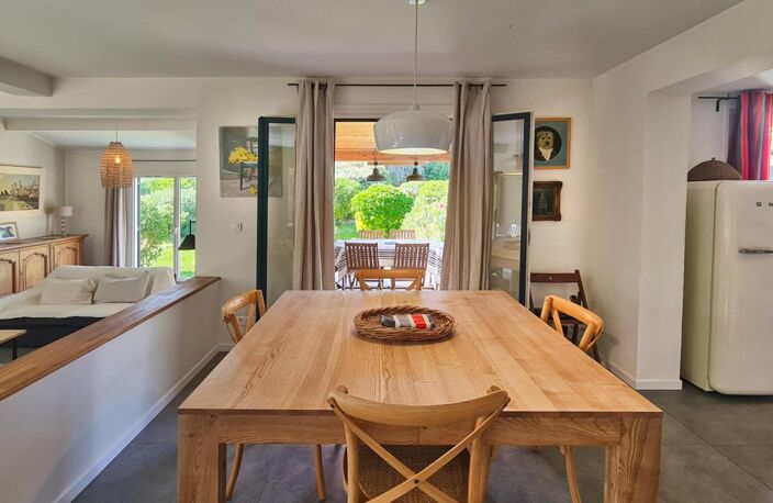 Maison familiale à la campagne — photo 2