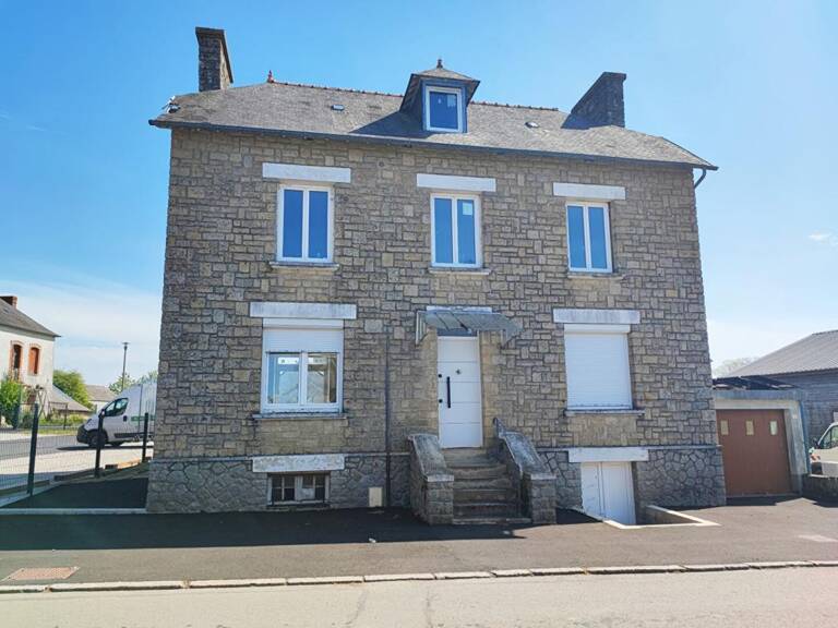 Plumaugat : Maison en Pierres 3 chambres — photo 1