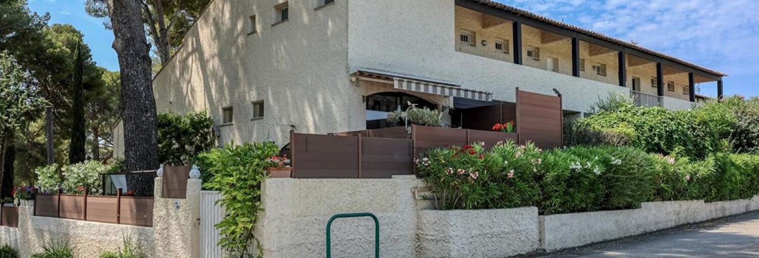 Appartement 1 Pièce 20 m² à vendre à Saint-Cyr-sur-Mer (83270)