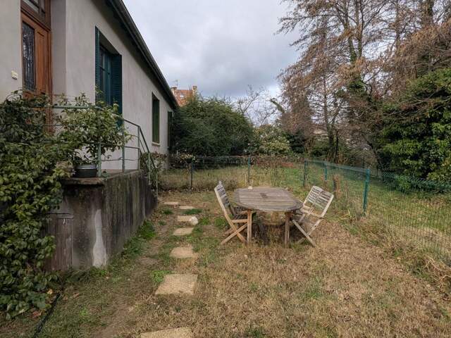 Deux maisons à Barbières : revenu locatif immédiat et beau potentiel de rénovation — photo du bien