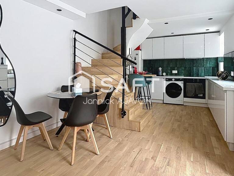 Duplex au calme sur cour au coeur d'une rue piétonne prisée du Bas de Montreuil — photo 1