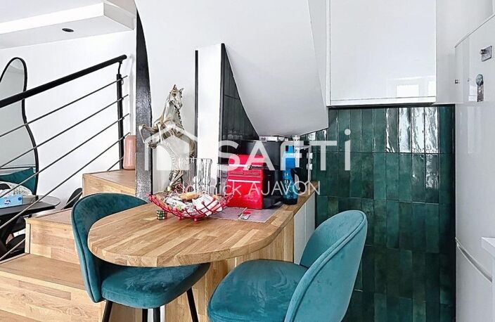 Duplex au calme sur cour au coeur d'une rue piétonne prisée du Bas de Montreuil — photo 4