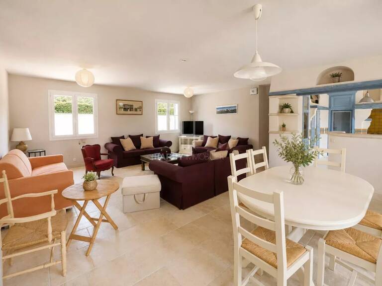 Maison de Plain Pied dans les Alpilles — photo 1