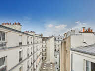 1 bedroom apartment Marais Filles du Calvaire — photo 3