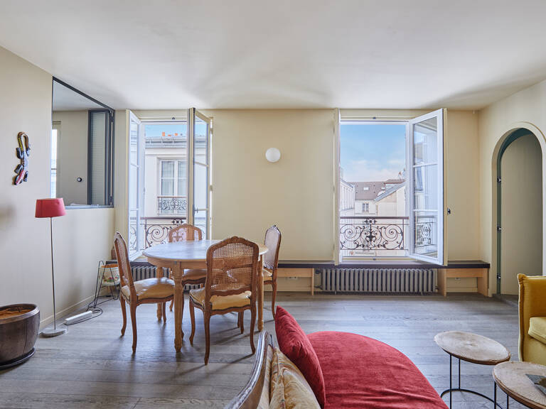1 bedroom apartment Marais Filles du Calvaire — photo 1