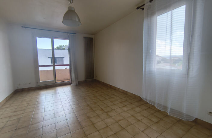 Appartement T3 Ascenseur et stationnement privé — photo 2