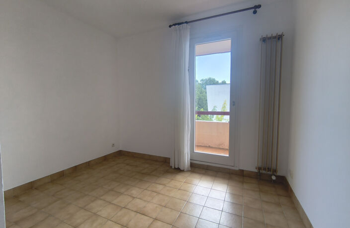Appartement T3 Ascenseur et stationnement privé — photo 4