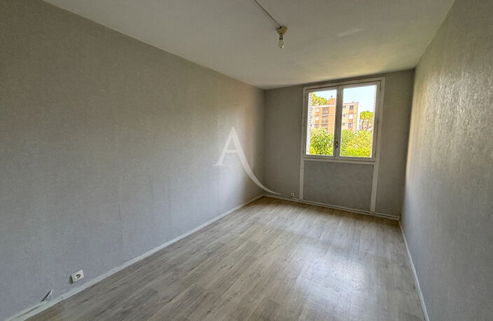 3 PIECES - AV DU RAY — photo 4