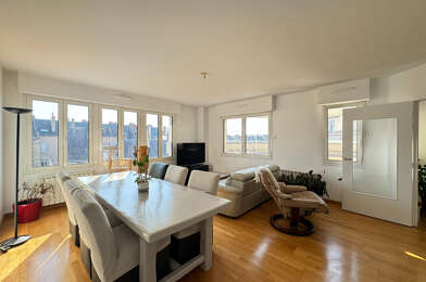 Appartement 4 pièces 381600 €