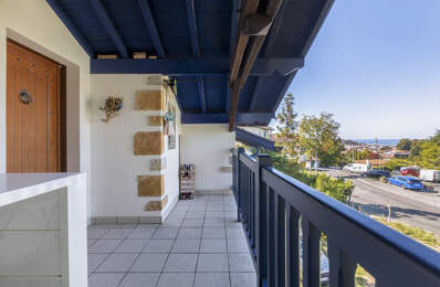 Appartement avec jardin, dépendances et vue sur la baie de S — photo du bien