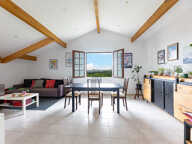 Appartement avec jardin, dépendances et vue sur la baie de S — photo 2