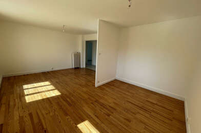Appartement 4 pièces 756 €