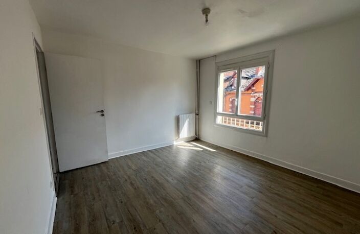 APPARTEMENT DE TYPE 4 75 M² AVEC CAVE ET GARAGE PRIVATIF — photo 4