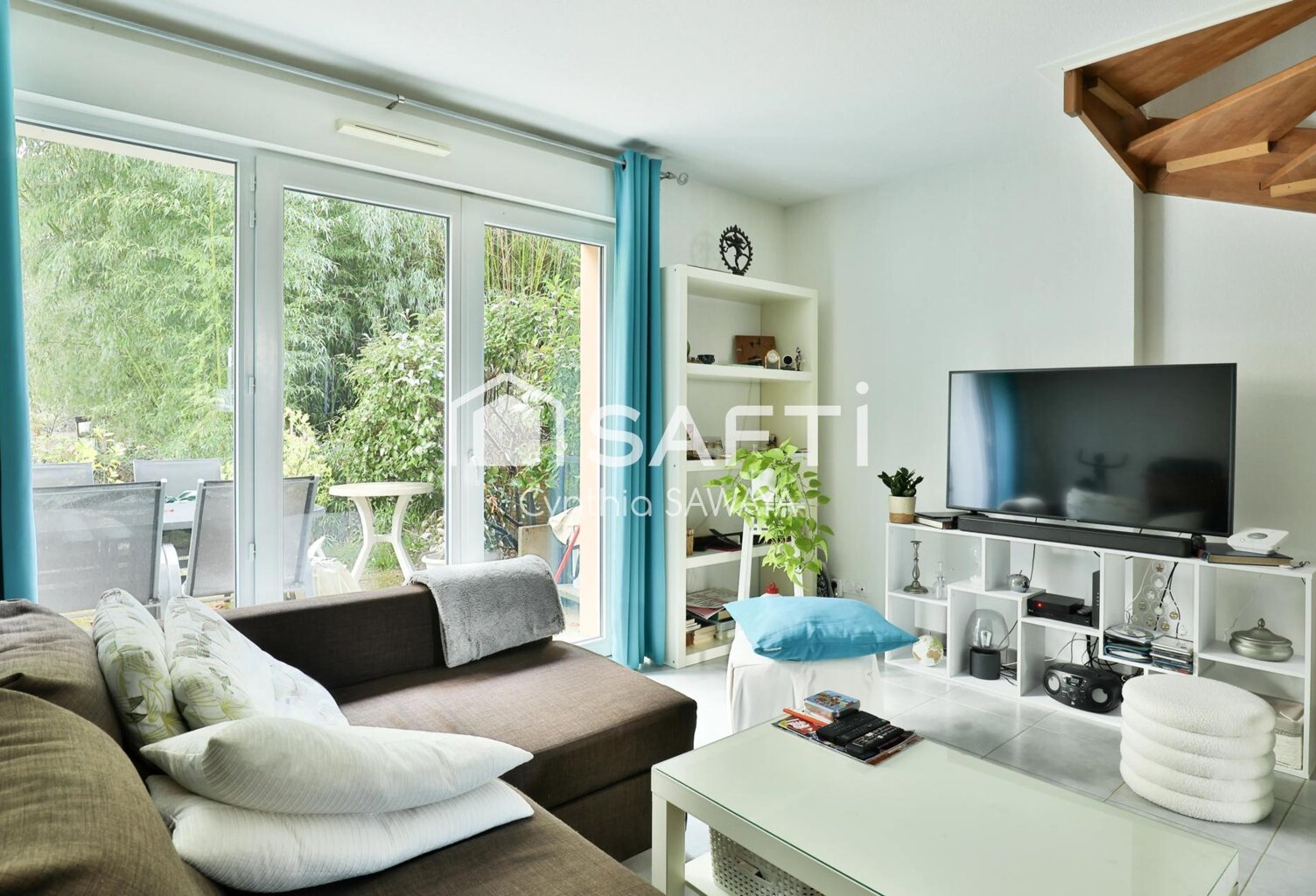 Maison T3 duplex avec 2 places parking et jardin — photo 1