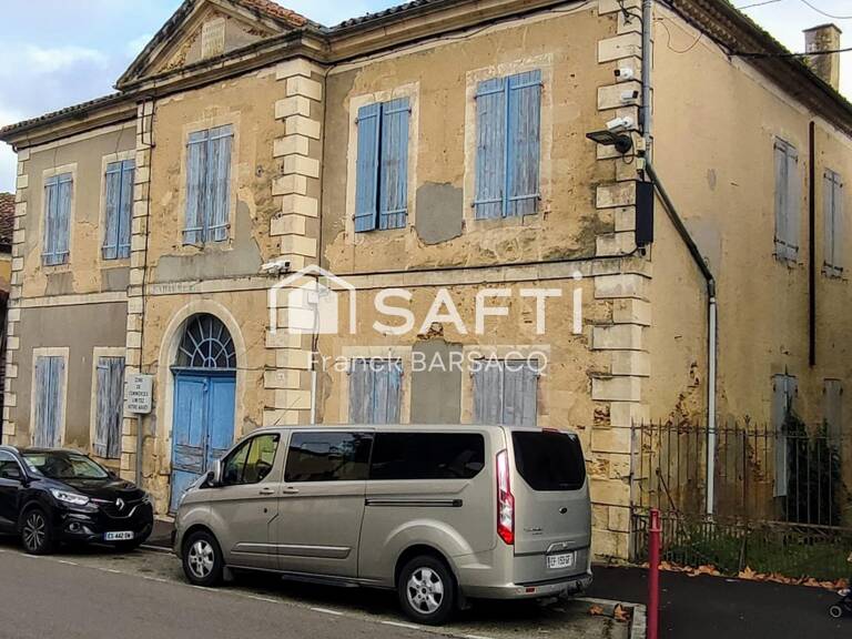 IMMEUBLE EN PIERRE DANS CENTRE VILLAGE — photo 1