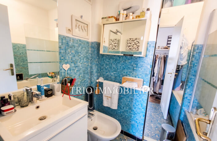 À Cagnes-sur-Mer, agréable appartement 2 pièces en bon état gé — photo 5