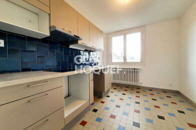 Appartement 3 pièces 820 €