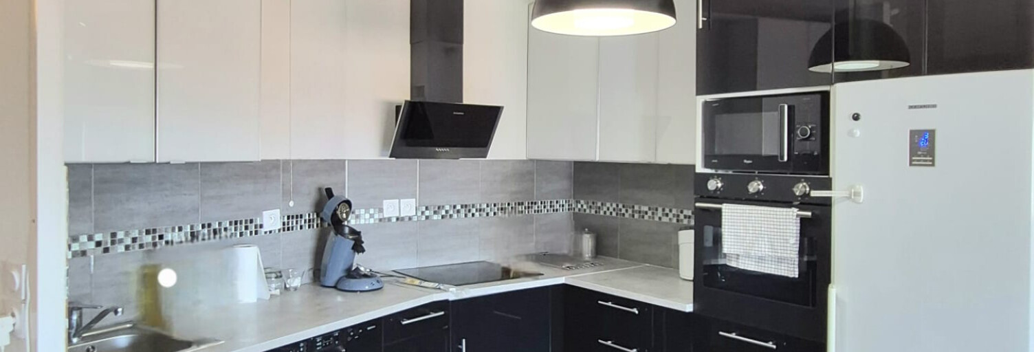 Appartement 4 Pièces 70 m² à louer à Marseille 3 (13003)
