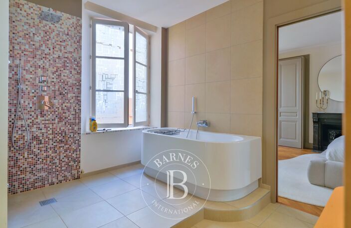 Lyon 2 - Cordeliers - Appartement meublé de 118,1 m² - 1 Chambre — photo 5