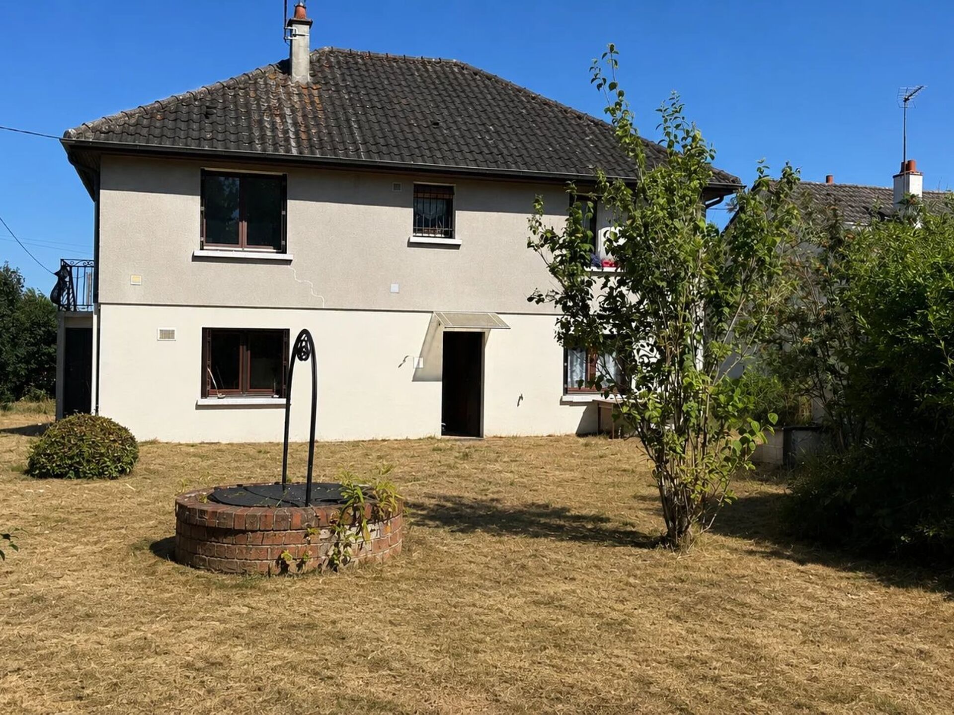 Maison 5 pièces 122 m² · à Aubigny-sur-Nère · 122 m² · 127 500 €