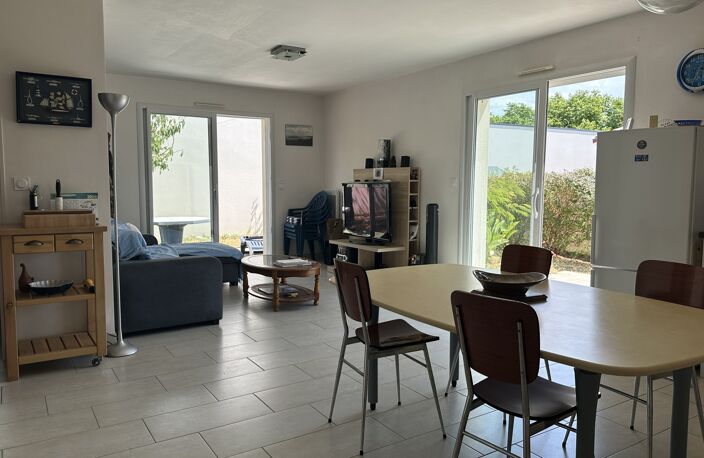 maison Tulipe Récente Coeur du Bourg — photo 2