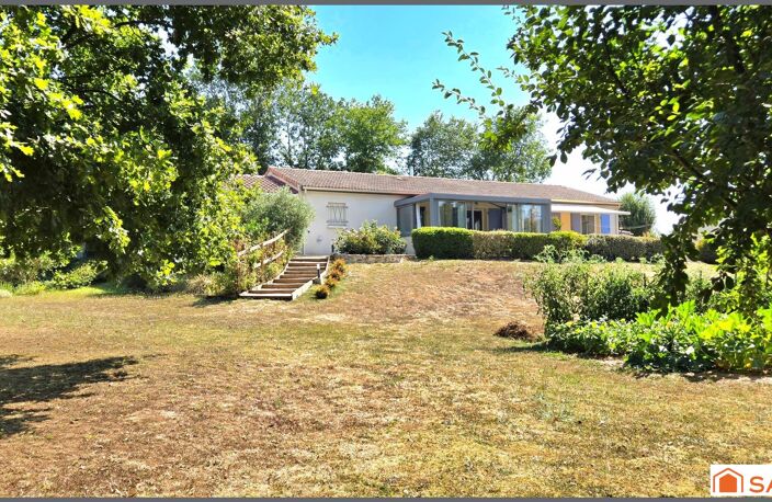 Maison contemporaine de plain-pied 118 m² sur parc arboré de près de 2000 m² à 5 mn de toutes commodités — photo 3