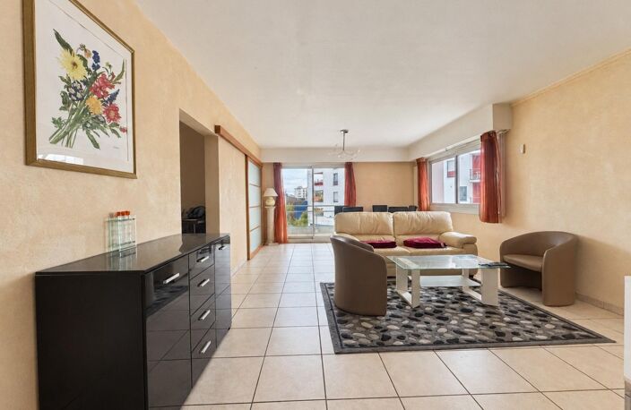 100 m² Beauséjour, 3 chambres, balcon et parking — photo 2