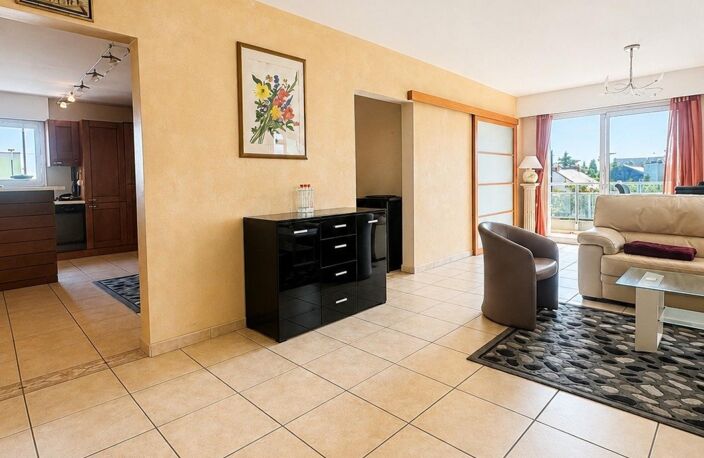100 m² Beauséjour, 3 chambres, balcon et parking — photo 4
