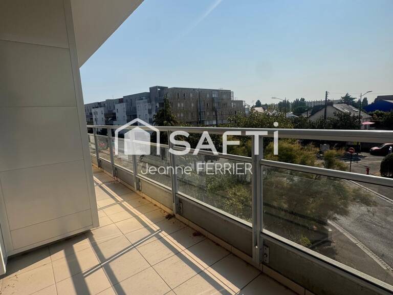 100 m² Beauséjour, 3 chambres, balcon et parking — photo 1