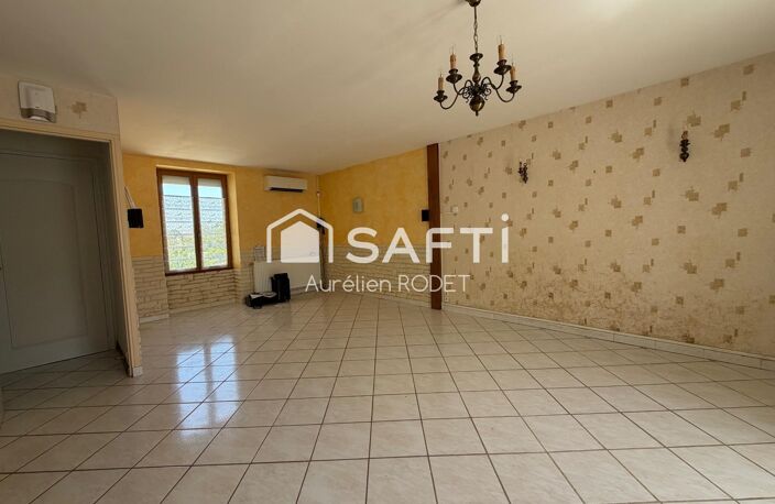 Maison avec fort potentiel et grand terrain — photo 2