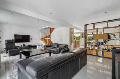 Maison 6 pièces 695000 €