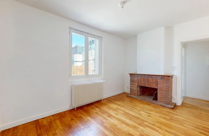 A LOUER - APPARTEMENT 3 PIECES SITUE EN HYPER CENTRE VILLE DE CHARTRES — photo 3