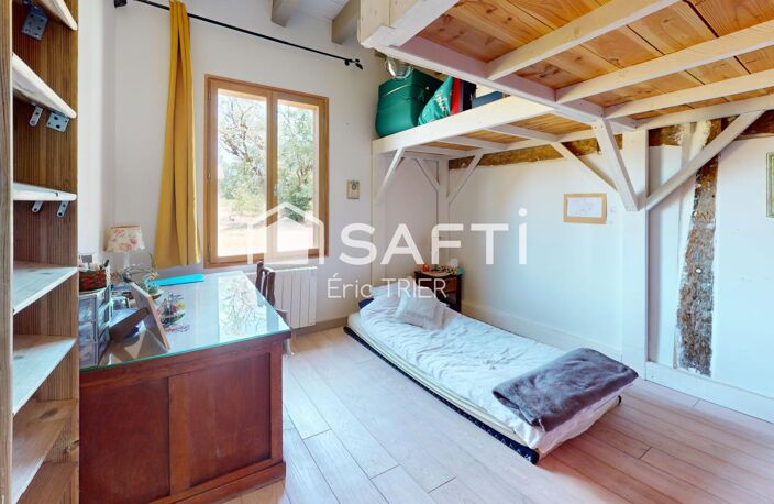 Maison Traditionnelle de 107m2 avec terrain arboré et cloturé de 3560m2 — photo 4