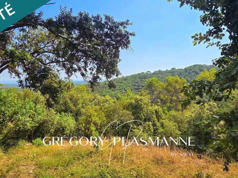 Terrain constructible de 1 200 m² en restanques avec belle vue dégagée en bout d'impasse — photo 1